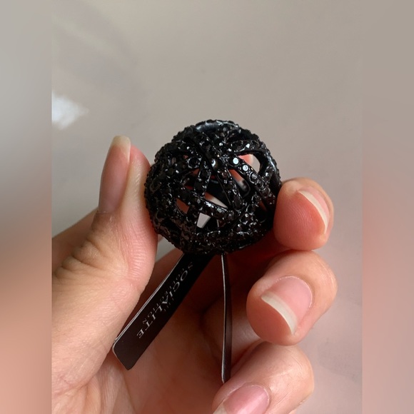 NWT BCBG RING size 8 - Picture 4 of 4